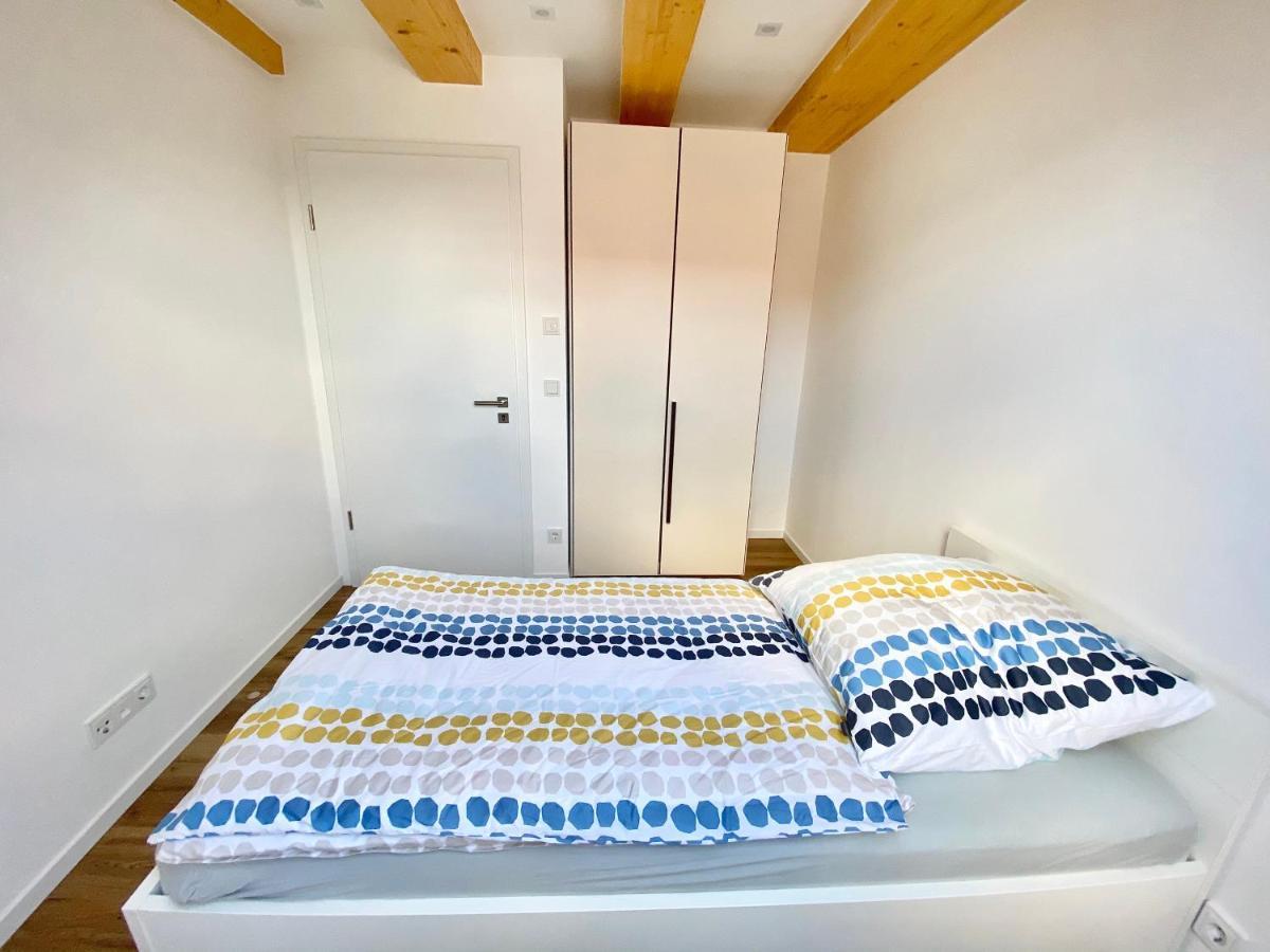 Apartment Bei Playmobil 2,130 M2,24h Self Check-in,free Parking